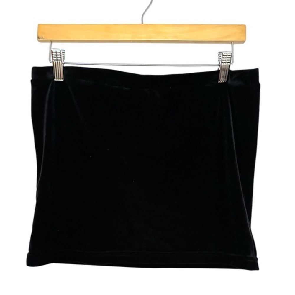 Bloomingdale’s Black Bandeau Crop Tube Top Velvet-like Minimalist Size Large